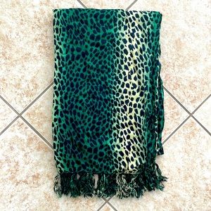 Green leopard print scarf